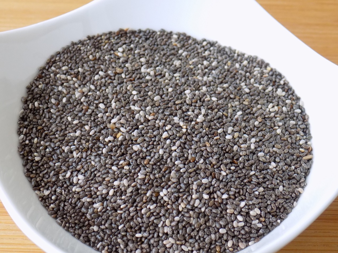 How to Practice Seed Saving in an Eco-Friendly Way?